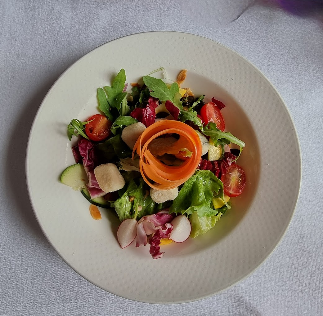 Salade fraîche de saison